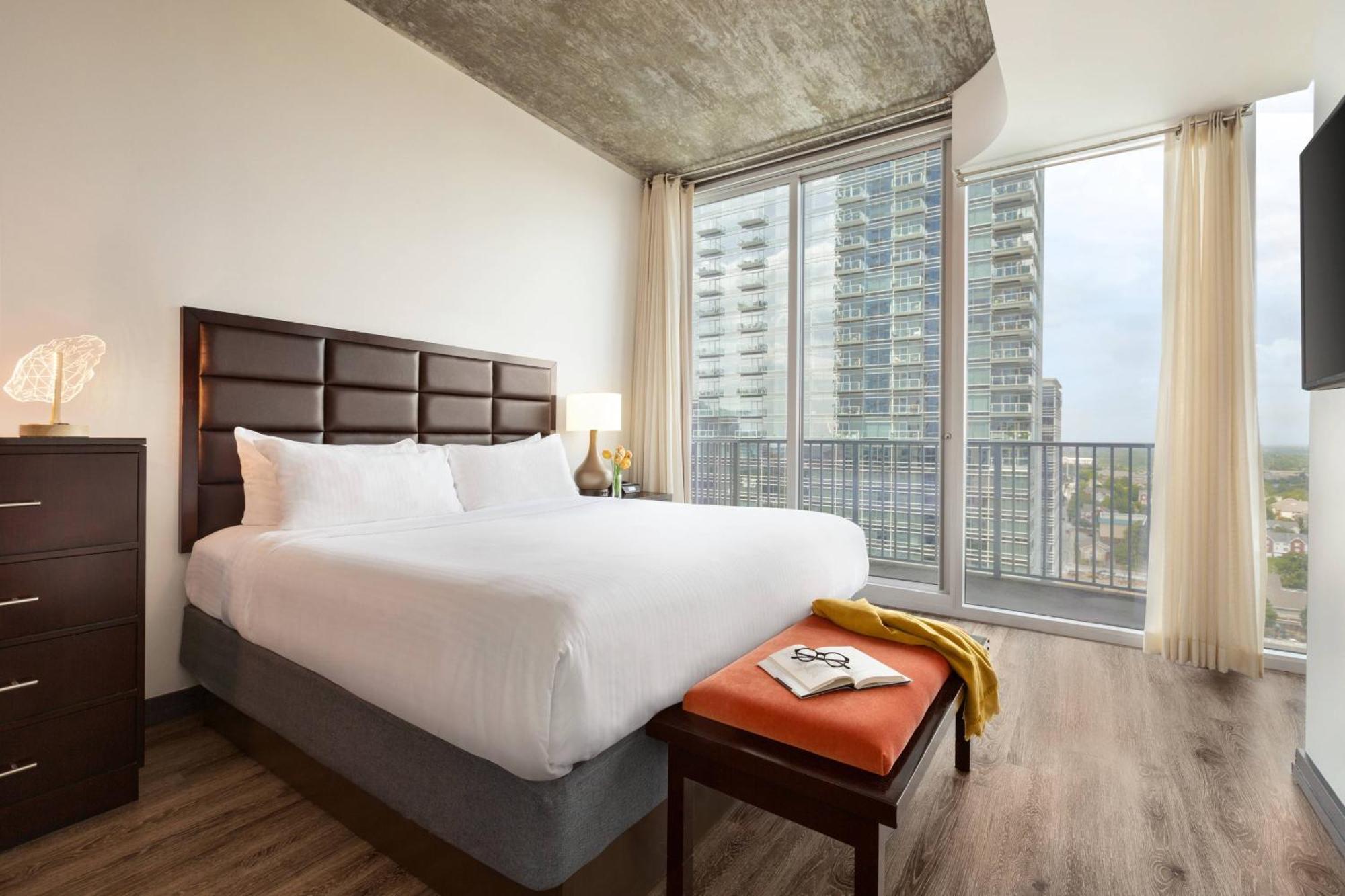 Twelve Downtown, Autograph Collection Hotel Atlanta Exterior photo